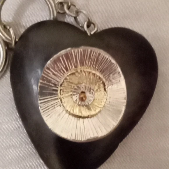 Lovely Bracelet - Picture 2 of 3